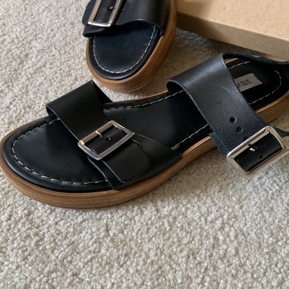 Brand New Steve Madden Amica black leather sandals, women’s 10 - Picture 3 of 6